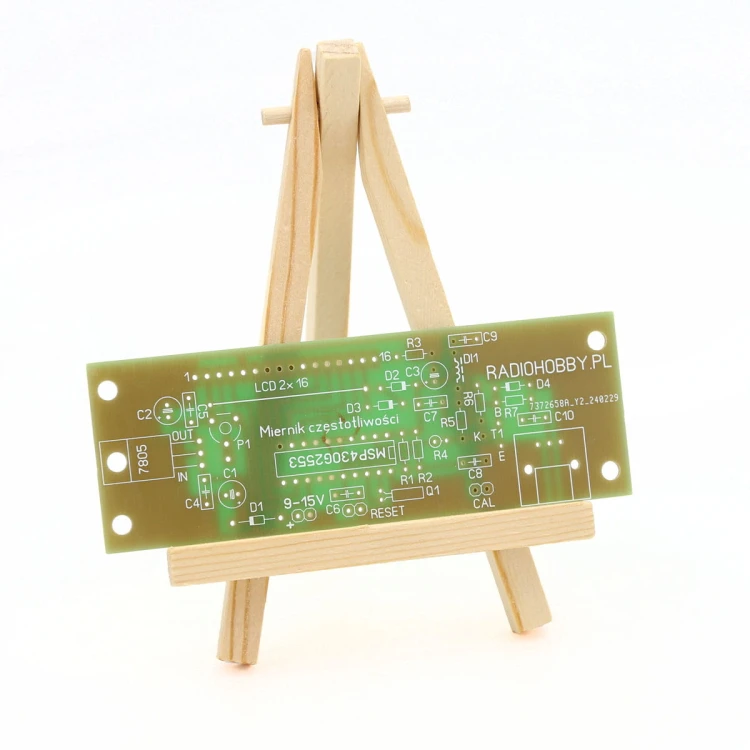 Miernik-czestotliwosci-PCB.jpg