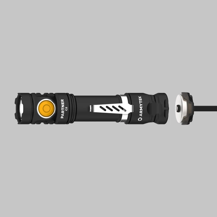 Partner_C2_Grey_Backgraund_03_1fxd-5q.png