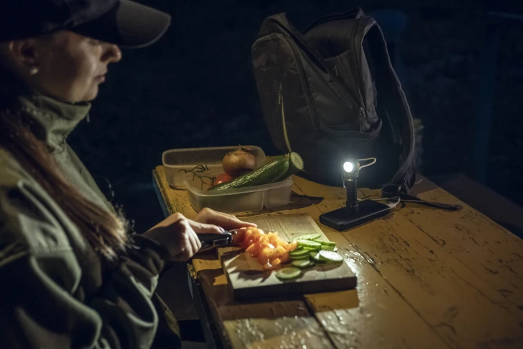 Elf_C2_USB-C_lamp_mode_06.jpg