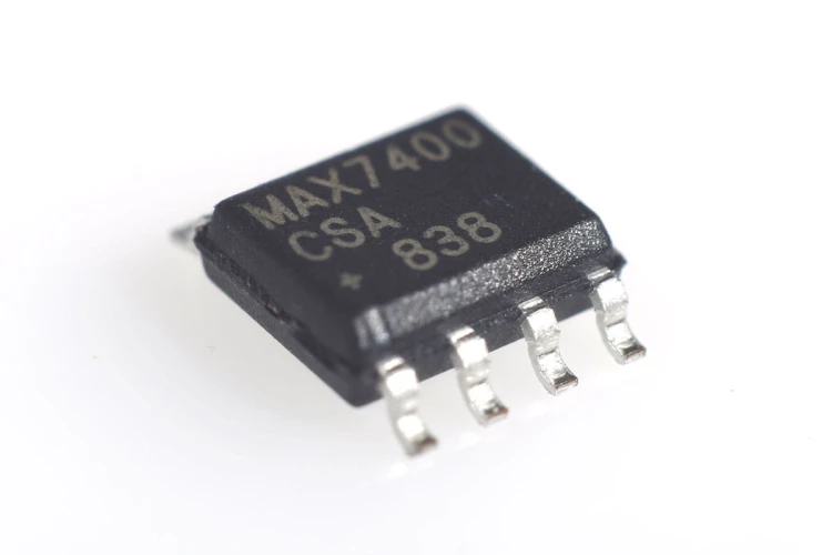 MAX7400_xl.jpg